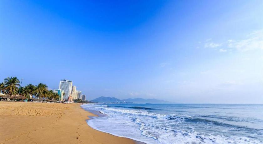 Oyo 898 Phuong Thao Hotel Nha Trang Exteriör bild