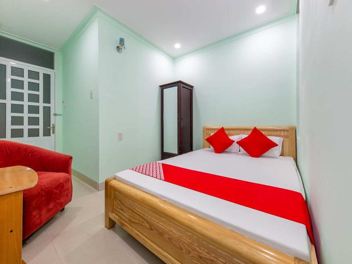 Oyo 898 Phuong Thao Hotel Nha Trang Exteriör bild