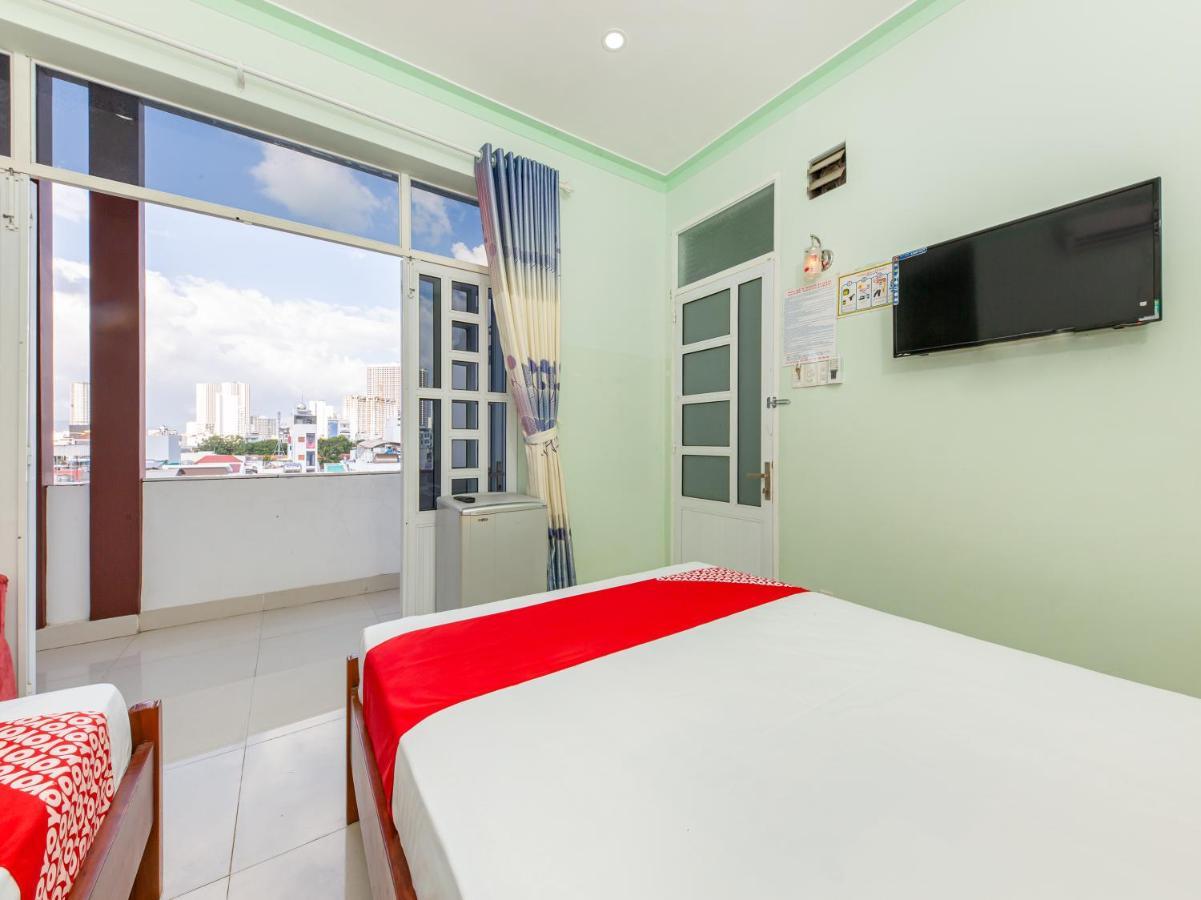 Oyo 898 Phuong Thao Hotel Nha Trang Exteriör bild